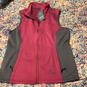 Size Medium Perforance Fleece Outerwear NWT